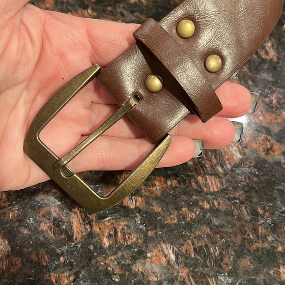 YMI Brown Studded And Rhinestone Vegan Leather Belt Size 13 - Picture 8 of 9